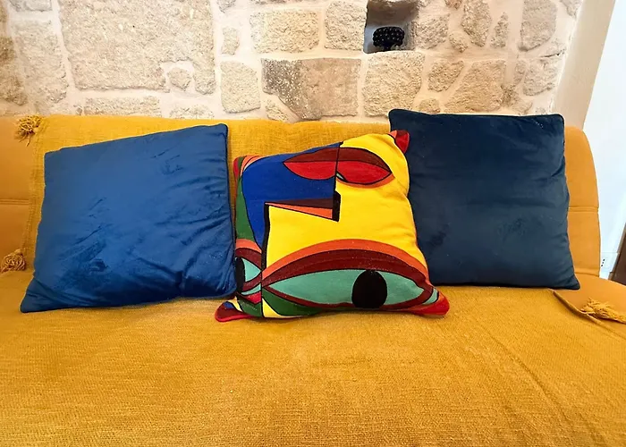 Oro Blu Suite